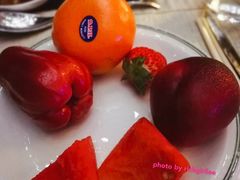 水果-广州花园酒店·凌璇阁旋转餐厅CAROUSEL360