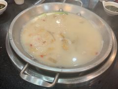-老来福·非遗酸汤兔(凯旋路店)