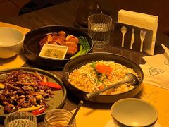 三文鱼蟹籽炒饭-来龙里 精致 东南亚餐室(万象城店)