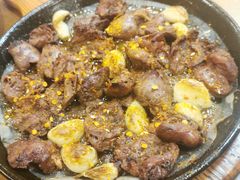 -老东镇啤酒屋海鲜加工·蒸汽海鲜·海鲜烧烤(台东店)