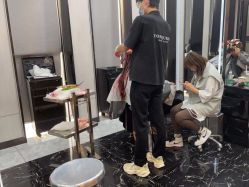 点击看大图 -TOP HAIR SALON