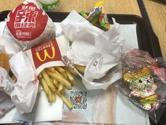 -麦当劳(新城市广场店)