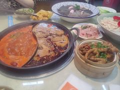 -赵美丽·重庆社区火锅·直营店(火车东站·中豪国际店)