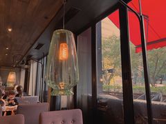 -Carbon莫卡哆·意大利复古集市餐厅(杭州大厦店)