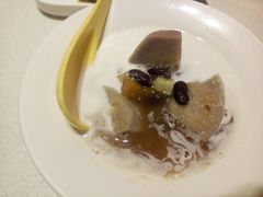 -潮庭港式茶餐厅·熊仔奶茶(同济广场店)