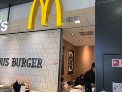 -麦当劳(凯德MALL太阳宫店)