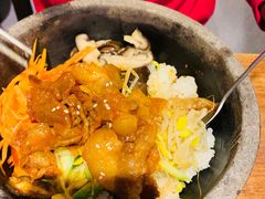 五花肉石锅拌饭-金石陈朝鲜拌饭(东城万达店)