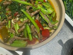 -郑件洋芋饭庄