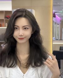 -吉艺心专业美发造型