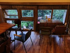 靠窗位-野草酒馆GRASS TAPROOM(时代天街店)