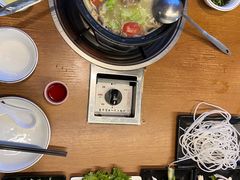 -有一锅·野生菌黑山羊腊排骨火锅(古城北门店)