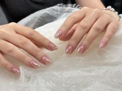 -芊屿芊浔美甲