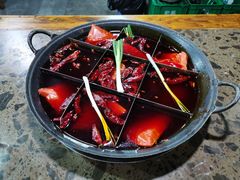 -正南齊北重庆老火锅(光华村直营店)