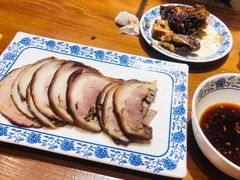 -老天桥酱肉烧饼夹肘子(天桥店)