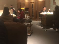 -海底捞火锅鲜切牛肉主题店(长寿路店)