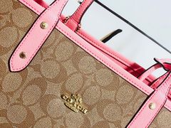 -COACH蔻驰(德基广场店)