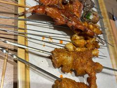 -街角等你.大连海鲜烧烤.经典铁板海鲜串(西安路店)