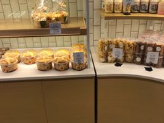 面包甜点陈列柜-派斯俊·本味(解放南路店)