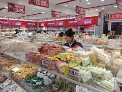 -赵一鸣零食(山东烟台南洪街店)