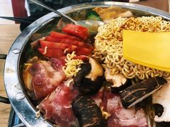 -炙韩料理·部队锅专门店