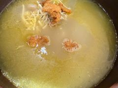 -良米山·云南野生菌过桥米线(上海首店)