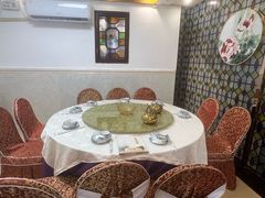 -津津菜馆(绝没分店)