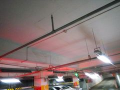 -龙阳广场-地下停车库