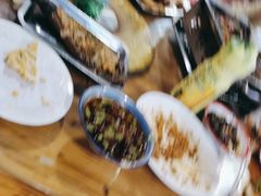 -冶建镜子·老南昌大排档·江西虾王(总店)