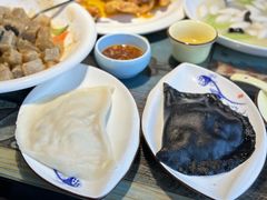 -小红鲸·海鲜餐厅(轸大路店)