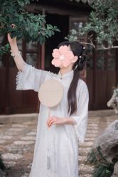 -一揽芳华汉服旗袍体验馆(拙政园店)