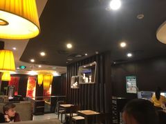 大堂-必胜客(东兴商厦店)