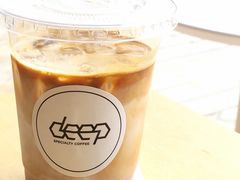 冰拿铁-DEEP COFFEE(瑞光烘焙工厂店)