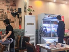 -70後铁锅炖(坡博总店)