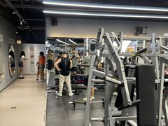 -超鹿运动(五四路恒力城店)