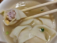 -鸿兴面馆馄饨小笼(稻香店)