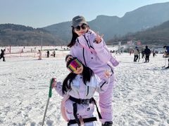 -济南卧虎山滑雪场