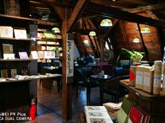-良友书坊(安徽路店)
