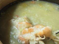 -大富蚝乌东哥饭店·石锅鱼杂·柠檬鸭(革新路店)