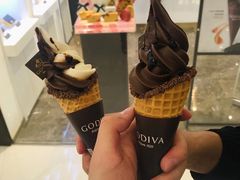 GODIVA双重巧克力冰淇淋-GODIVA(恒隆广场店)