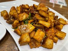 -清真·玛丽亚新疆菜主题餐厅(浙江中路店)