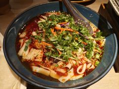 -耶里夏丽·新疆菜·28年喀什老馆(田林东路店)