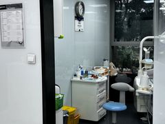 -马泷齿科·皓康门诊(尚都SOHO店)