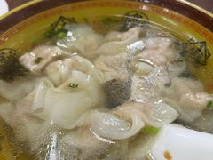 特色虾仁小馄饨-吾介小籠館