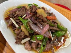 爆炒牛肉-海埂温馨饭店(金海荟·商业中心店)