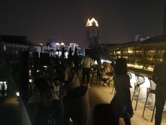 -顽啤熊·酒客酒馆(苏城夜景必选店)