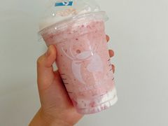 樱花莓莓胶原酸奶冻-瑞幸咖啡(万恒大厦店)