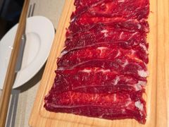 -海底捞火锅鲜切牛肉主题店(长寿路店)