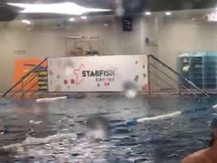 -蓝旗亲子游泳(范湖万达广场店)