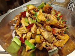 干锅手撕鸡-澎湖湾农家菜(八一路楚天府店)