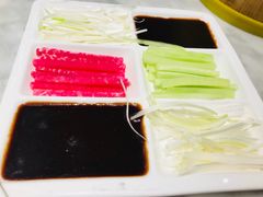 -雀蓝川菜(奥体广场店)